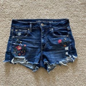 American eagle flower embroidered shorts